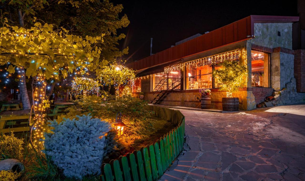 Hotel Giuaani Winery Manavi Exterior foto
